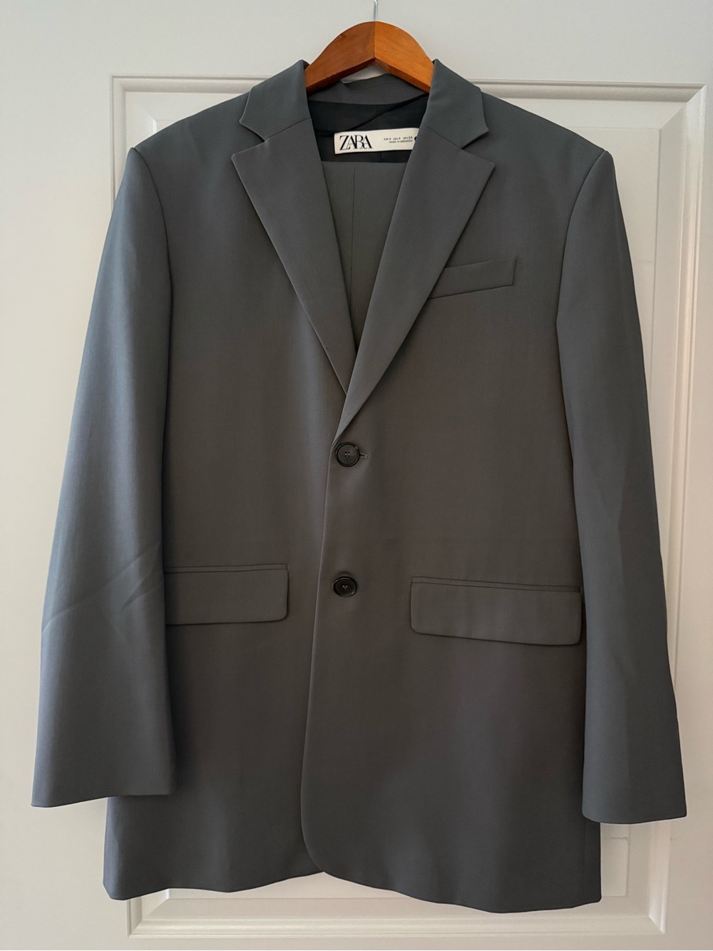 Zara Men's Slate Gray Single-Breasted Blazer